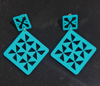 Tiki Tapa Dangle Earring
